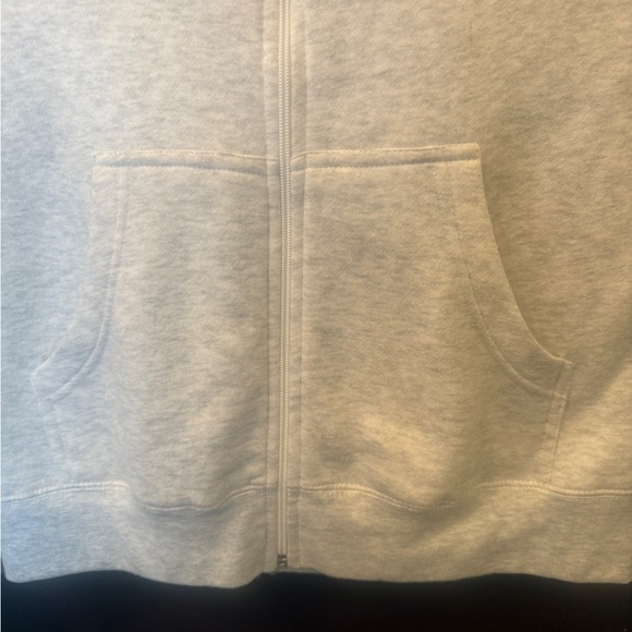 Selena Gomez NWOT, ladies casual, front zip hoodie featuring floral design sz M - Picture 7 of 8